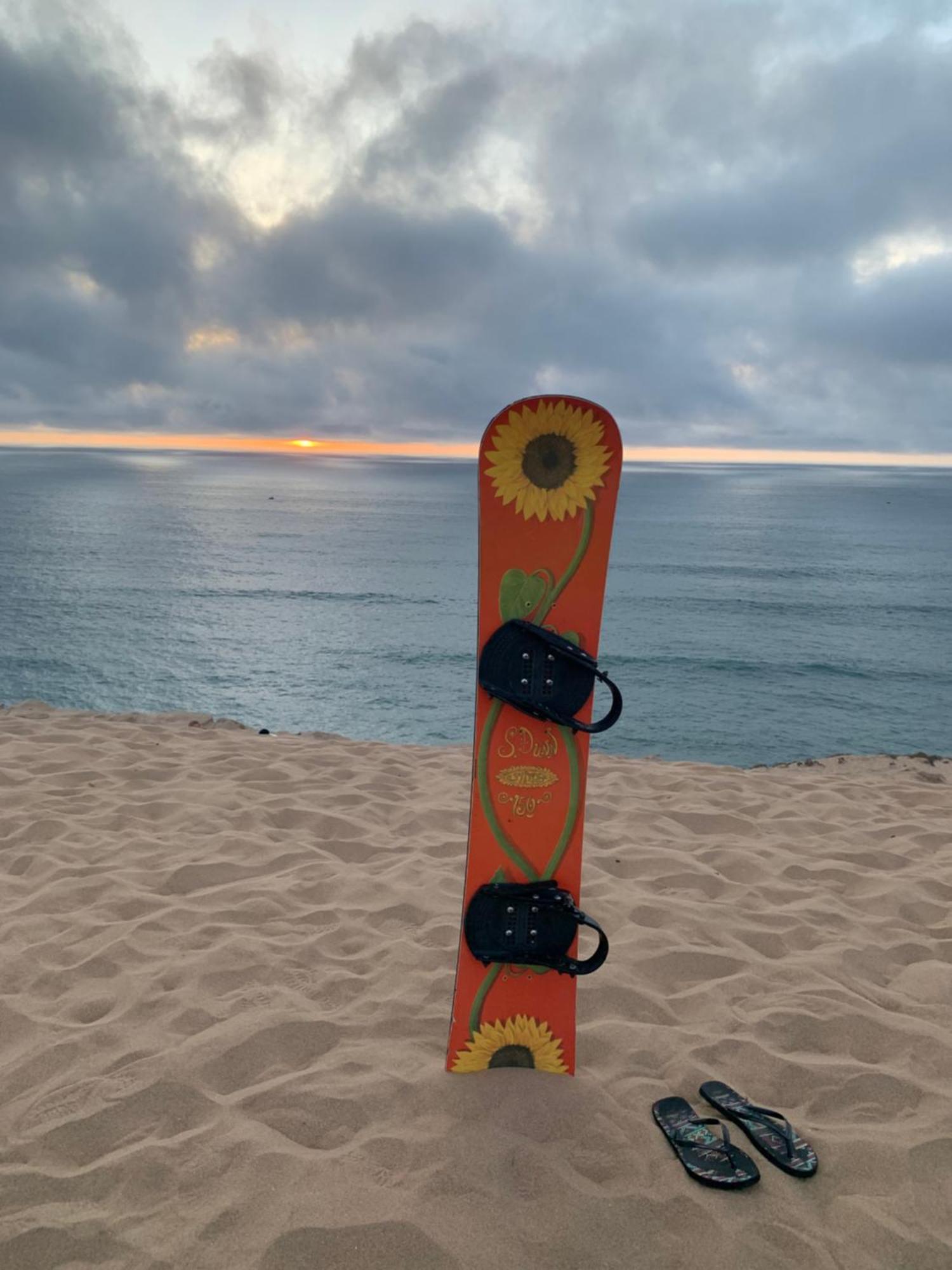 Sunny Wave Taghazout Surf & Yoga Hotel Buitenkant foto