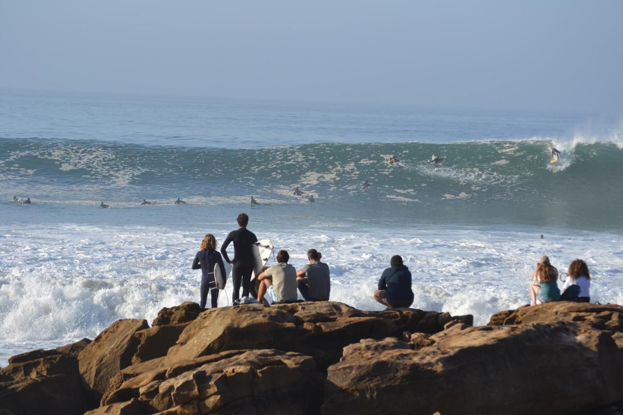 Sunny Wave Taghazout Surf & Yoga Hotel Buitenkant foto